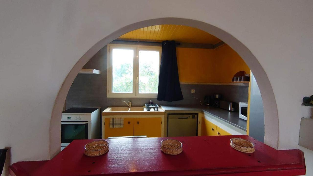 Le Barcares Logement Climatise Pour 6 Personnes, Draps Et Serviettes Non Fournis Air-Conditioned Accommodation For 6 People, Sheets And Towels Not Provided Alojamiento Con Aire Acondicionado Para 6 Personas, Sabanas Y Toallas No Incluidas Extérieur photo