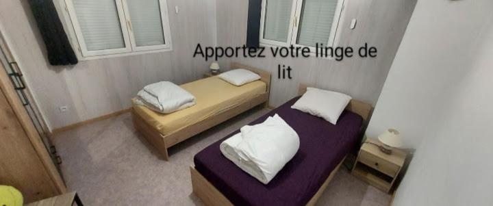 Le Barcares Logement Climatise Pour 6 Personnes, Draps Et Serviettes Non Fournis Air-Conditioned Accommodation For 6 People, Sheets And Towels Not Provided Alojamiento Con Aire Acondicionado Para 6 Personas, Sabanas Y Toallas No Incluidas Extérieur photo
